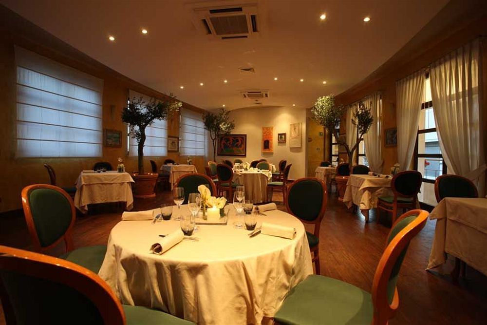 Hotel Cavaliere Noci Restaurant foto